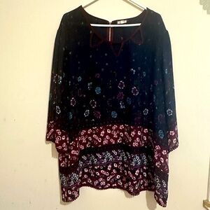 Eyeshadow 2X Navy Floral Print Tassle Boho 3/4 Sleeve Blouse